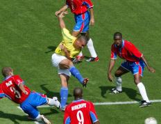 IM体育注册链接-精准进攻：欧洲足坛巅峰对决