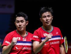 IM体育平台-印尼队鏖战中国队，安赛龙带队取胜