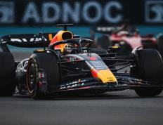 IM体育动画直播通道-红牛车队力克红牛二队，汉密尔顿关键制胜的简单介绍