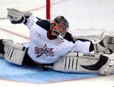 IM体育-阿圭罗的苏格兰之舞，当蓝白条纹在凯尔特风暴中奏响终章