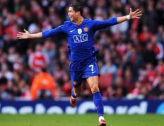 IM体育官网入口-绿茵启示录，本泽马时刻与多特蒙德的非洲风暴—现代足球的关键先生哲学