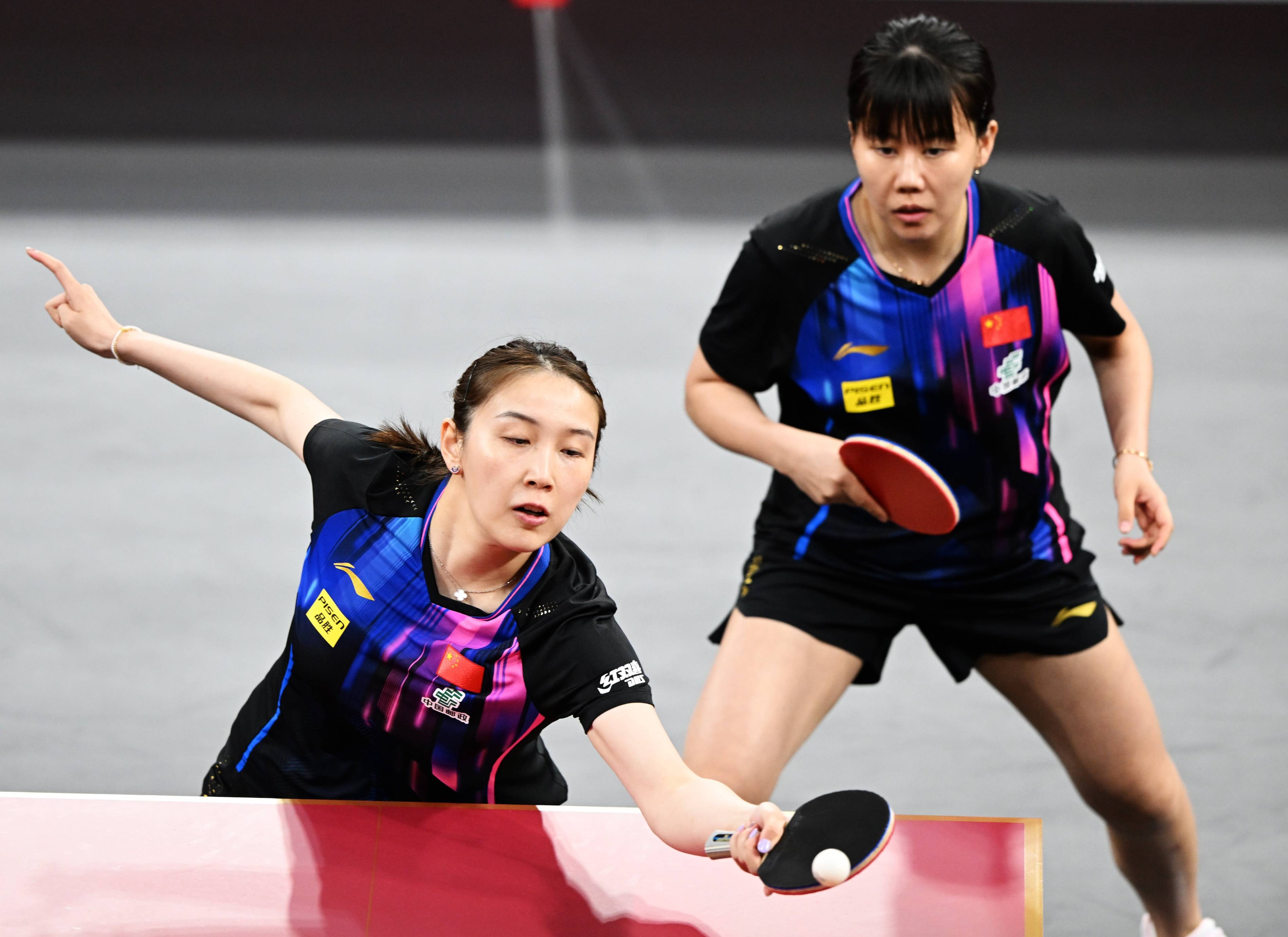 IM体育在线注册-包含英格兰羽毛球队轻取中国羽毛球队，马琳爆发神勇的词条