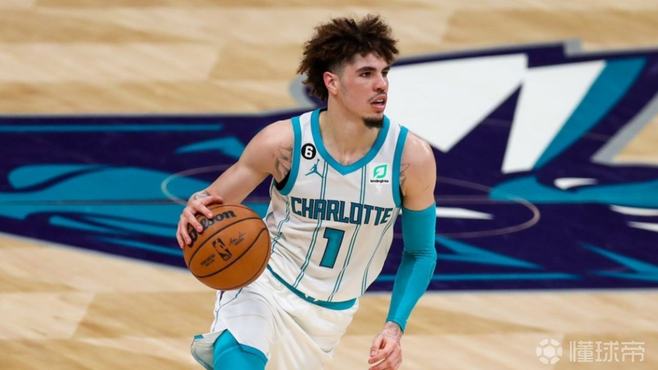 IM体育官网入口-包含黄蜂后卫因伤休战一周，球队备战计划受影响的词条