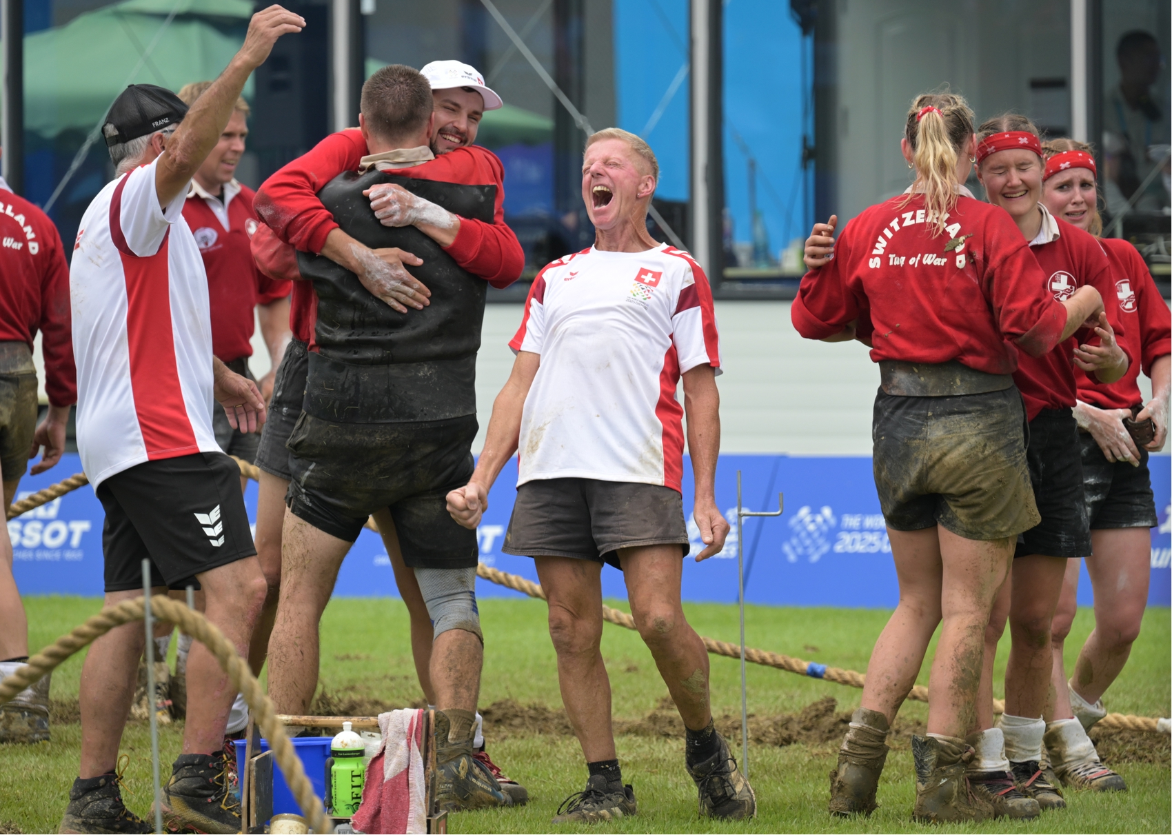 IM体育官网-瑞士选手夺冠，刷新男子马拉松最快纪录的简单介绍