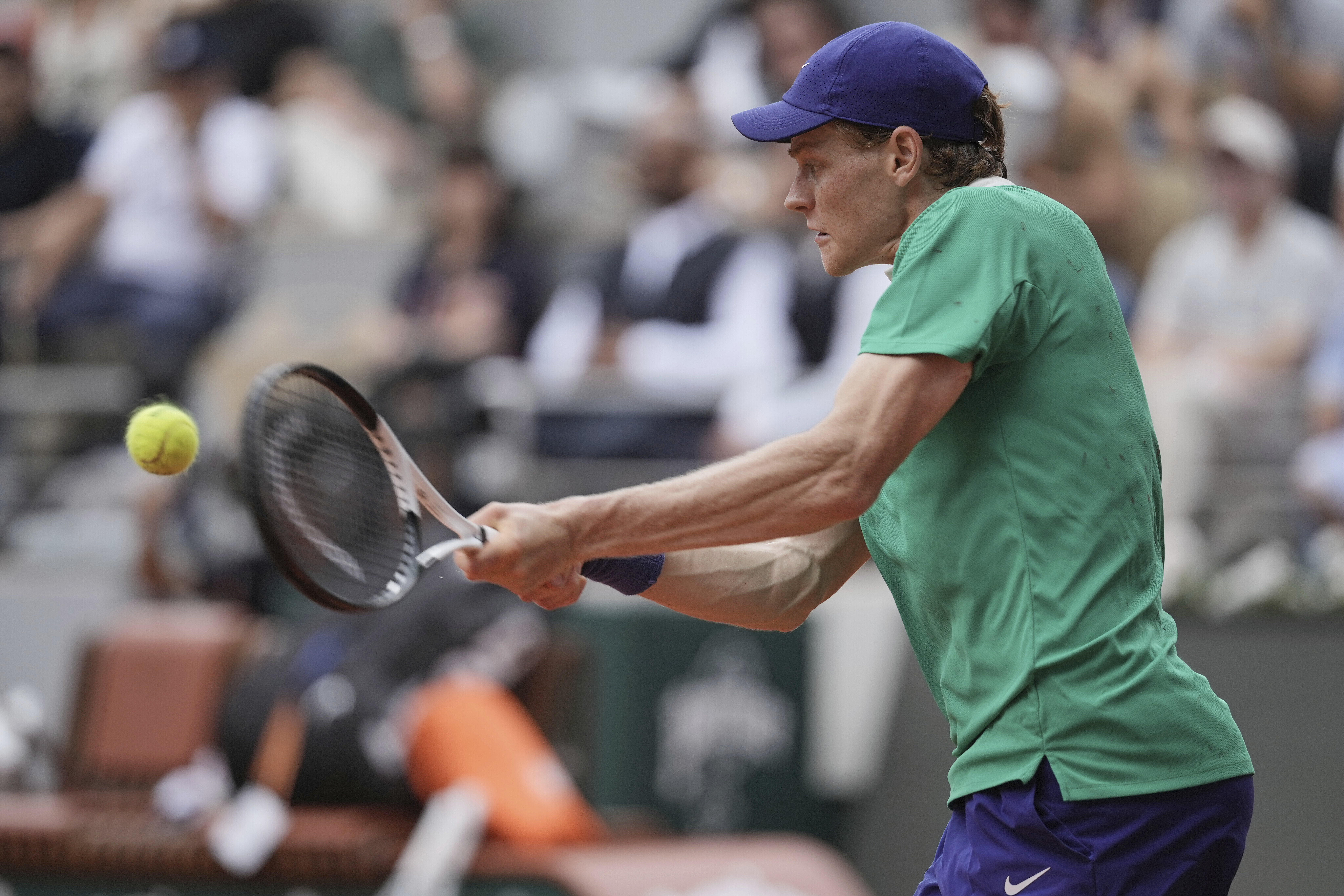 IM体育注册链接-年终总决赛鏖战法网，辛纳点燃赛场的简单介绍