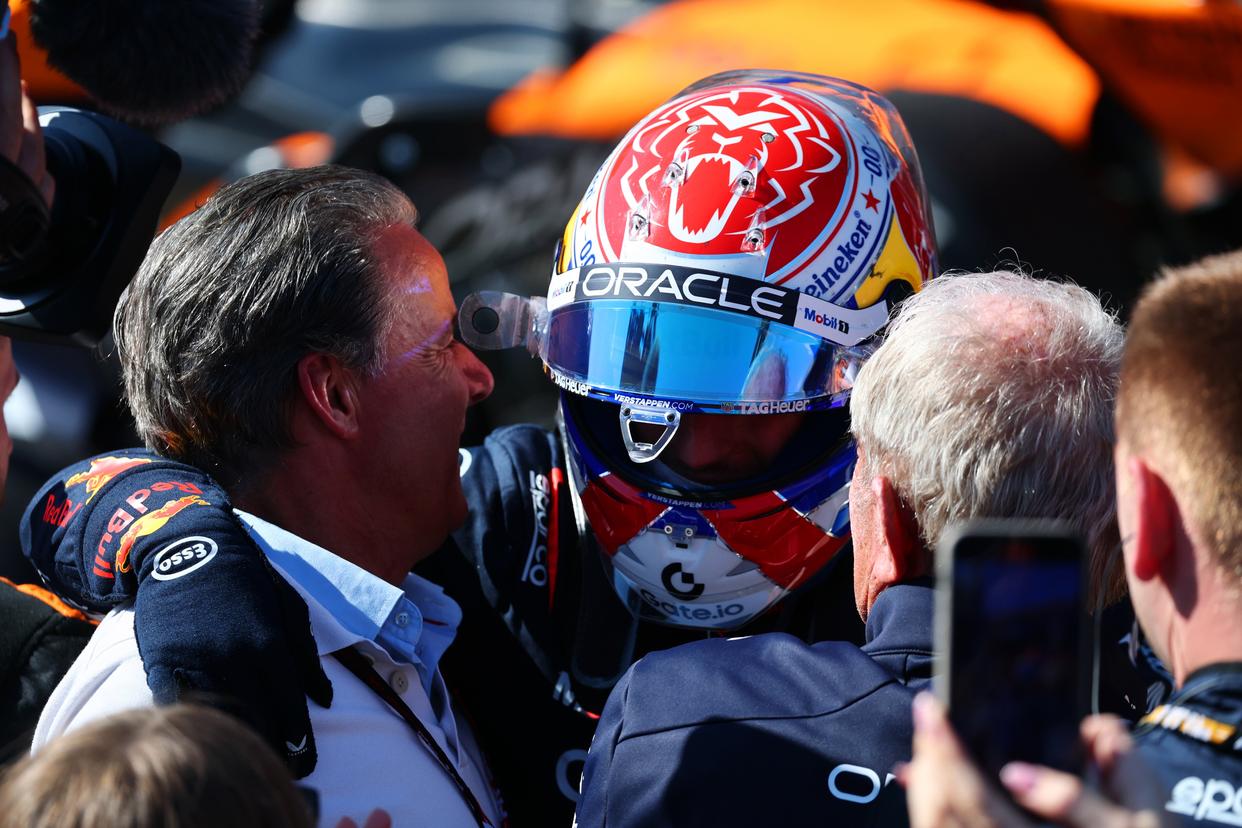 IM体育官方网站-红牛二队险胜索伯车队，拉塞尔惊艳四座的简单介绍