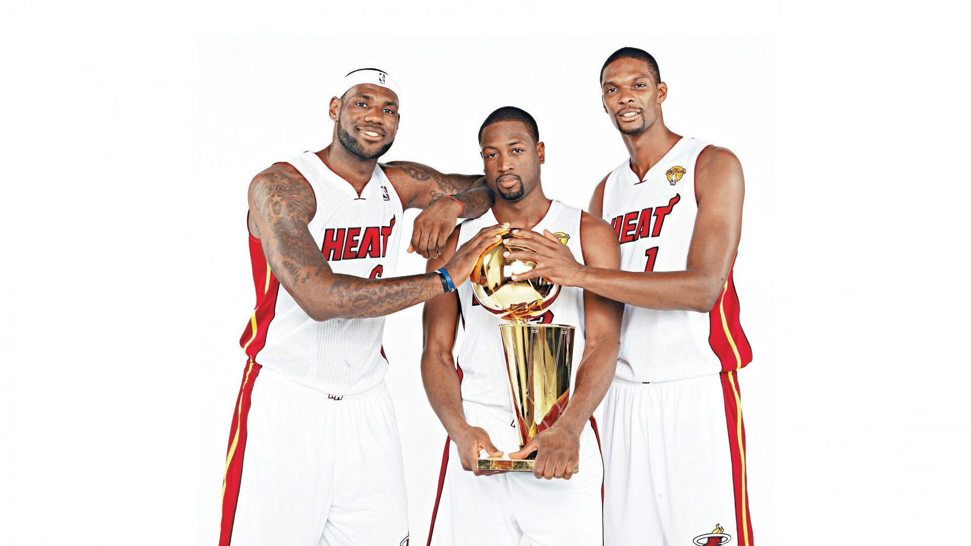 IM体育动画直播通道-欧冠淘汰赛之夜，塔图姆统治全场